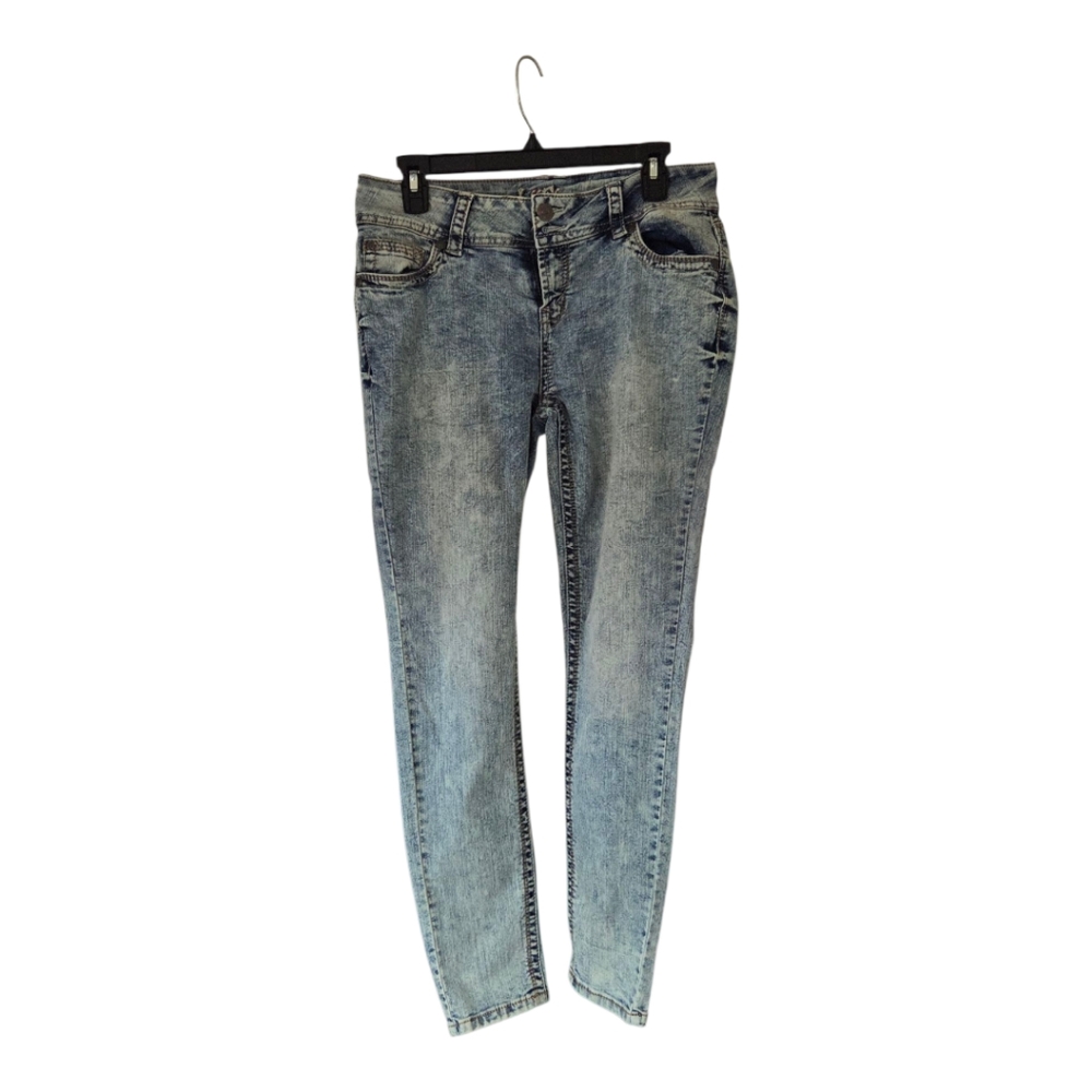 🪨 Wallflower Acid Washed Skinny Jeans